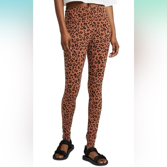 NWT ✅ WILD FABLE 🤎 Women's High-Waisted Classic Leopard Leggings - Picture 1 of 7